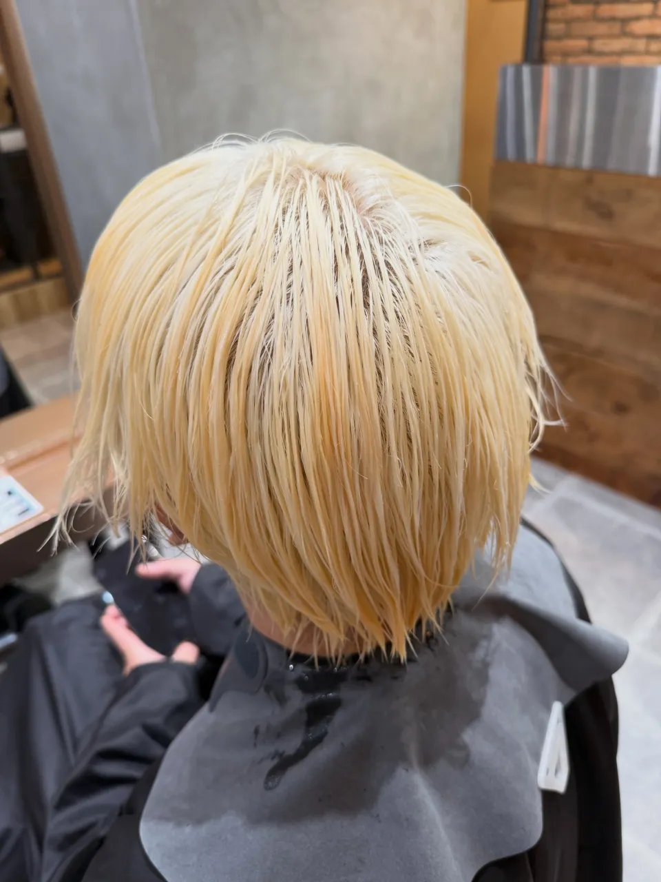 「小倉周辺で、ブリーチしたいけどダメージが心配で踏み出せてい...